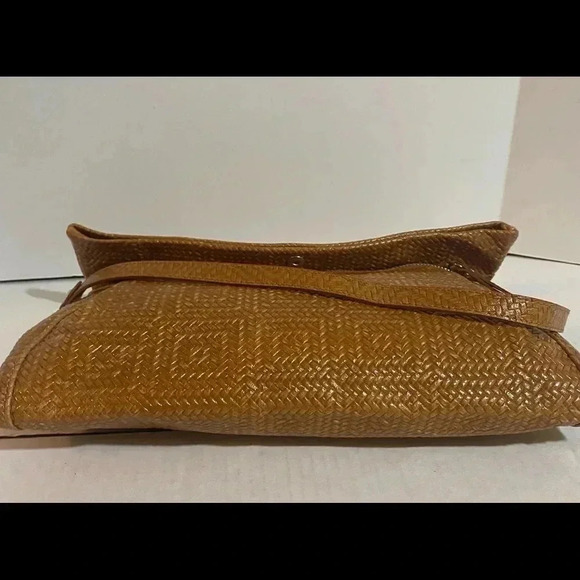 Gianni chiarini texted brown leather shoulder bag - Picture 6 of 11